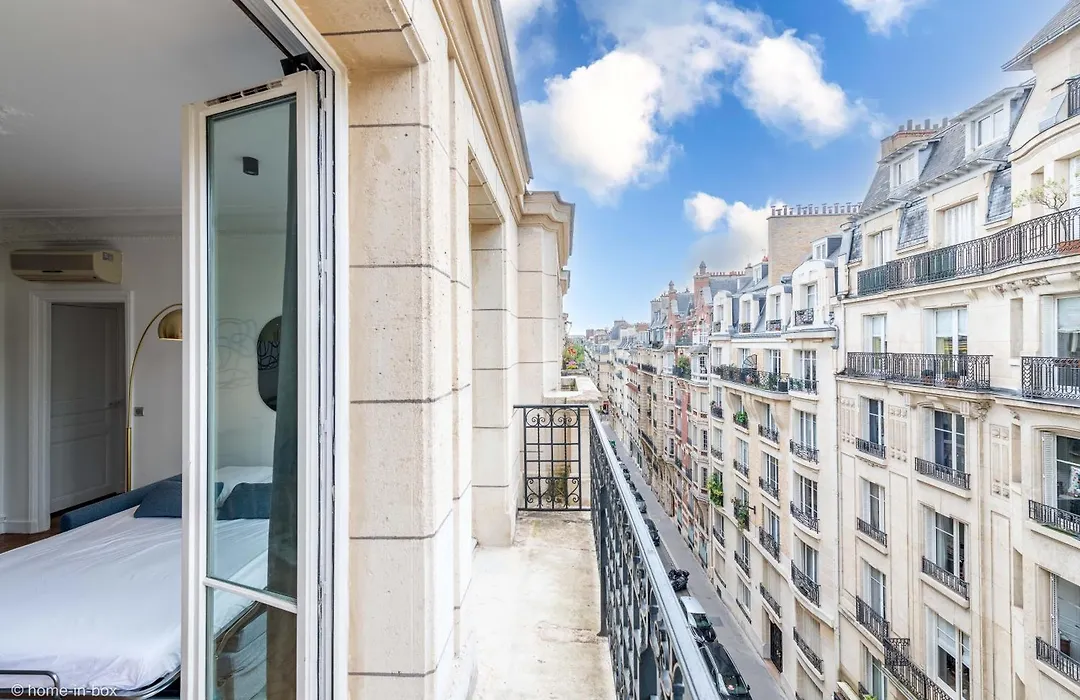 HotelHome Paris 16-1