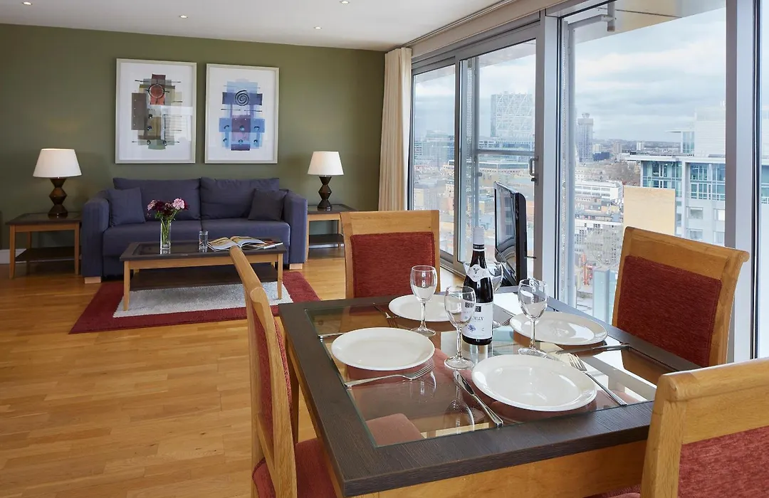 Marlin Aldgate Tower Bridge-1