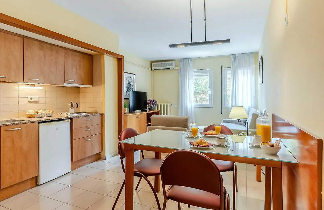 Aparthotel Bertran-1