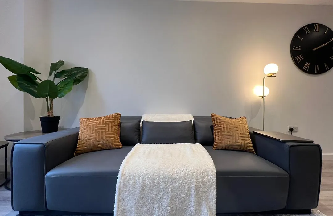The Seven Suites Liverpool-1
