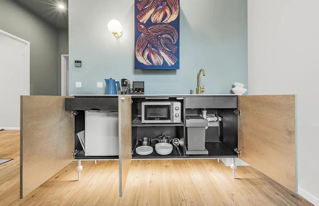 Kalm Stay - A Design Aparthotel-1