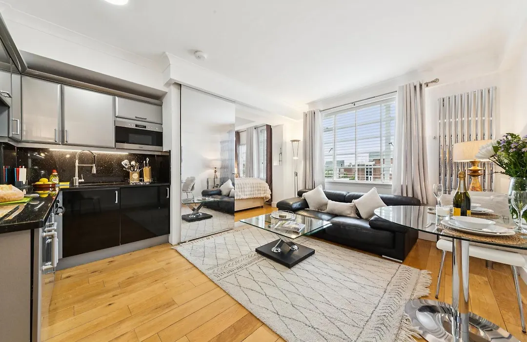 Nell Gwynn Chelsea Accommodation-1