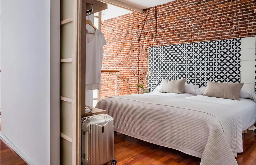Eric Voekel Boutique Apartments - Madrid Suites-1