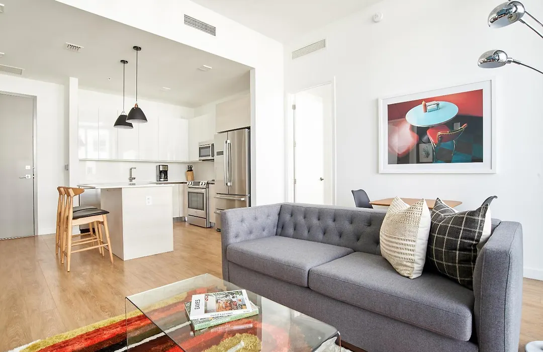 Sonder 17West-1