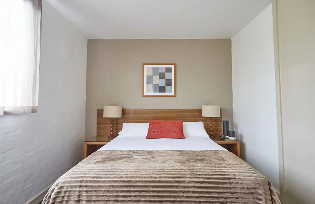Soya On Davis Apartment Hotel-1