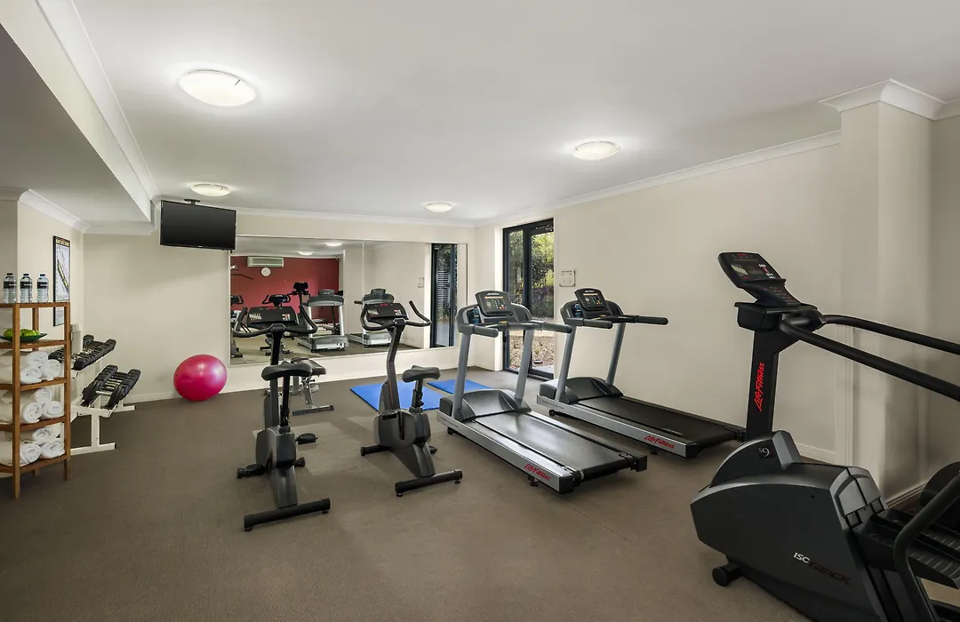 Oaks Sydney North Ryde Suites-1