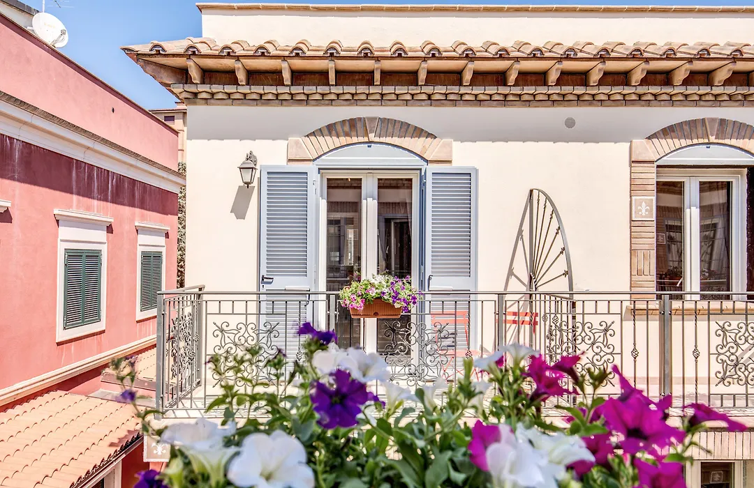 Aurelia Vatican Apartments-1