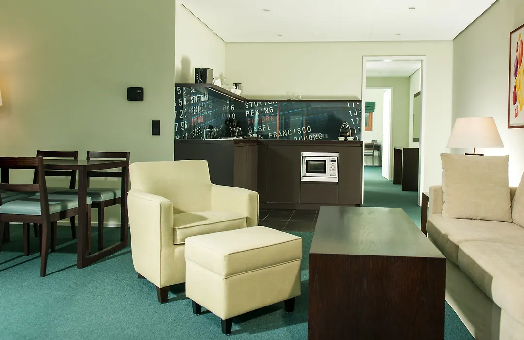 Clipper Boardinghouse - Berlin-Gendarmenmarkt-1