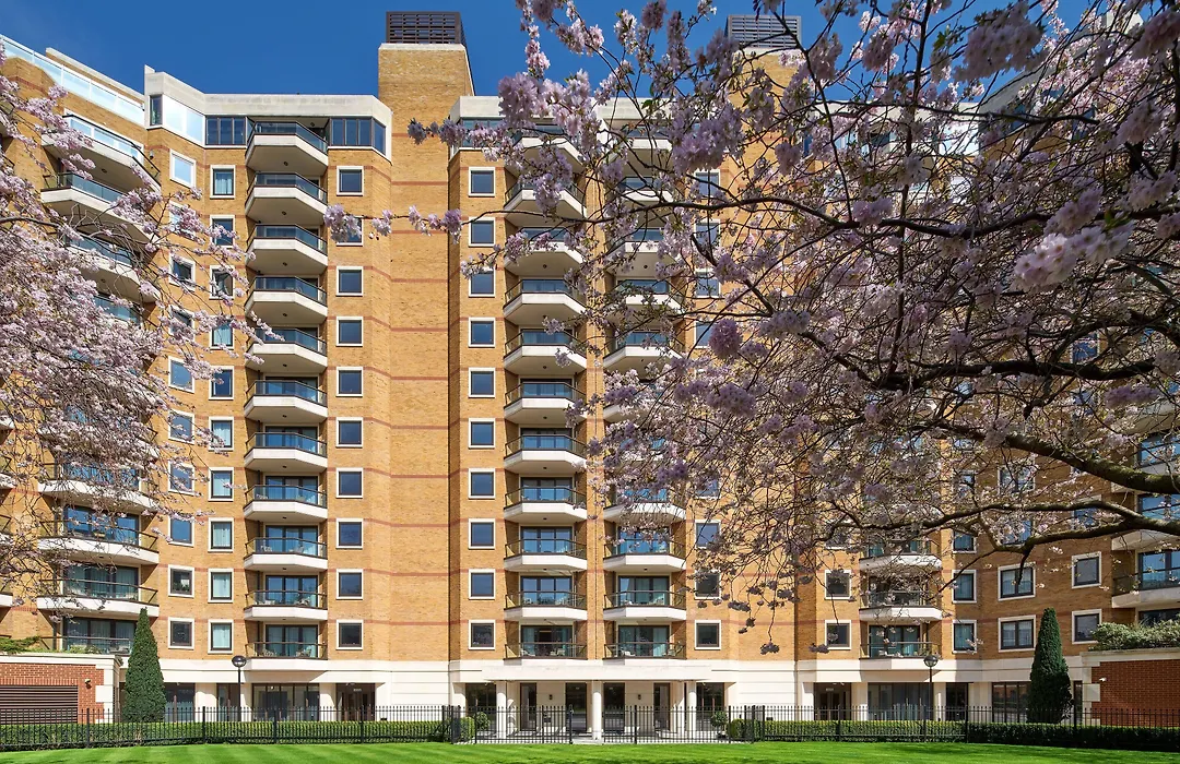 Cheval Gloucester Park At Kensington-1