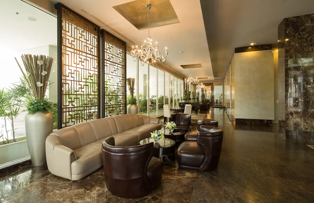 Ivy Thonglor 55-1