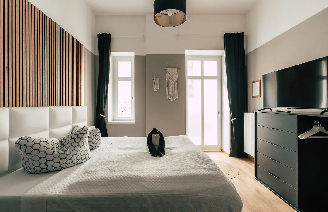 Luga Homes - Stadthaus-1