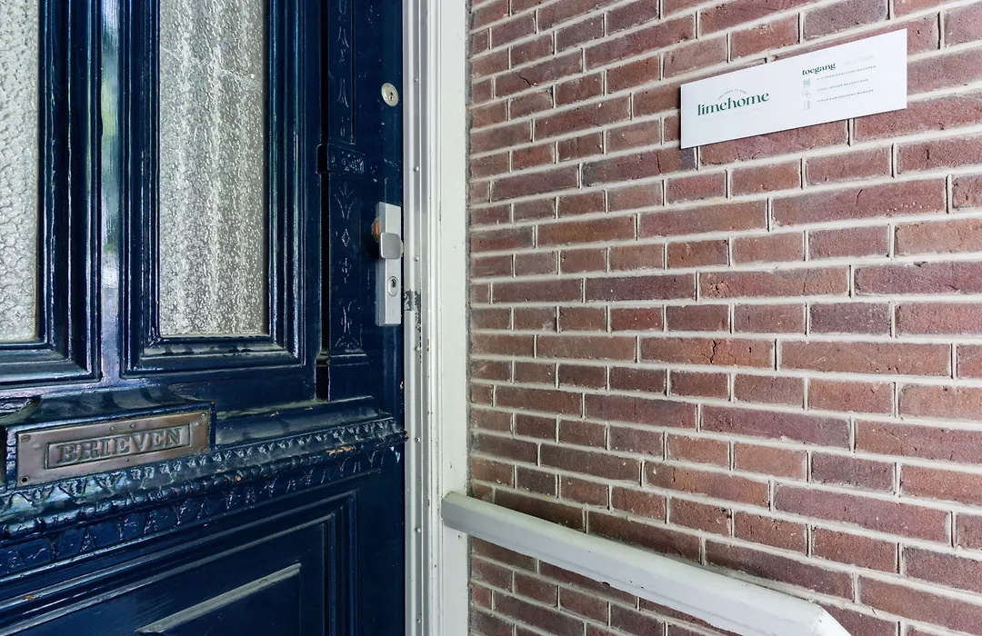 City Rooms Amsterdam Hemonystraat - Digital access-1