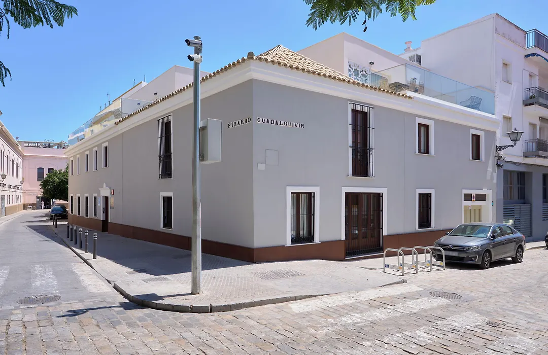 Casa Pizarro, By Homing U-1