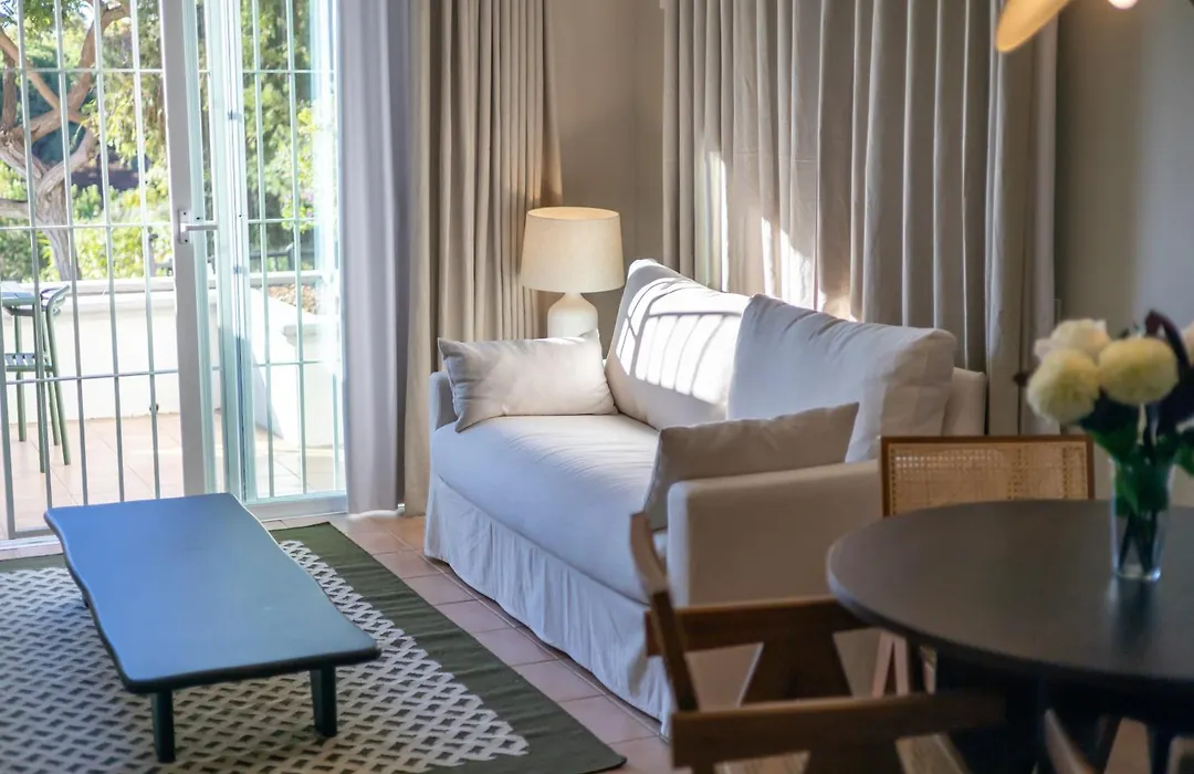 Elviria Hills Living-1