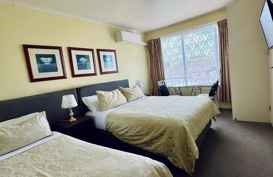 Knightsbridge Apartments-1
