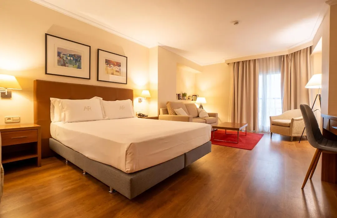 Aparto-Hotel Rosales-1
