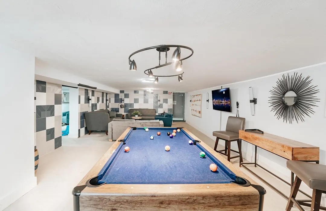 Praia Hotel Boutique & Apartments Miami Beach-1