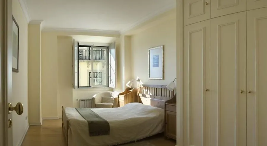 Dream Chiado Apartments-1