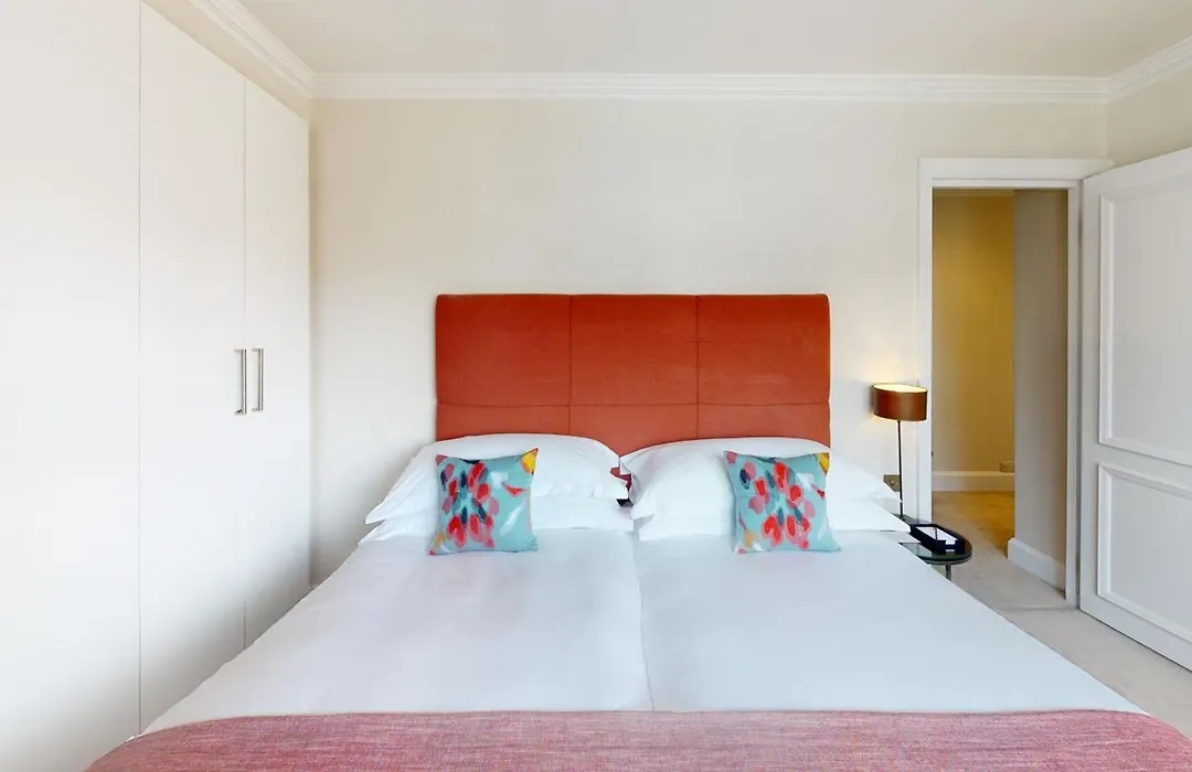 Cheval Knightsbridge-1