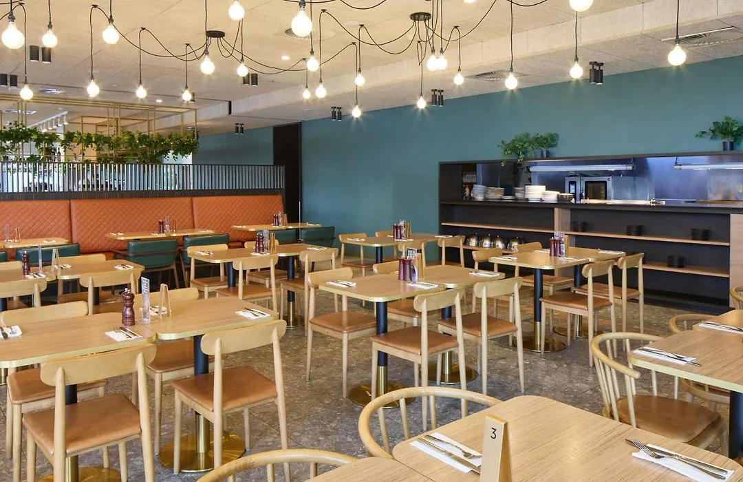 Novotel Melbourne Preston-1