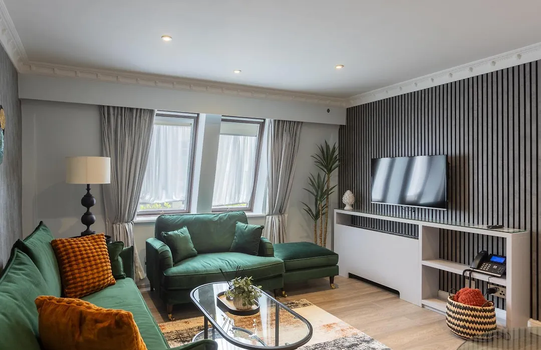 Mayfair House-1