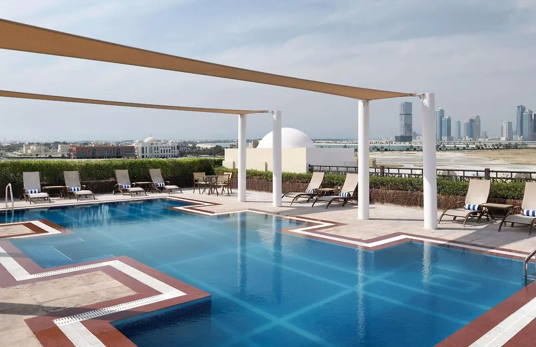 Moevenpick Hotel Apartments Al Mamzar Dubai-1