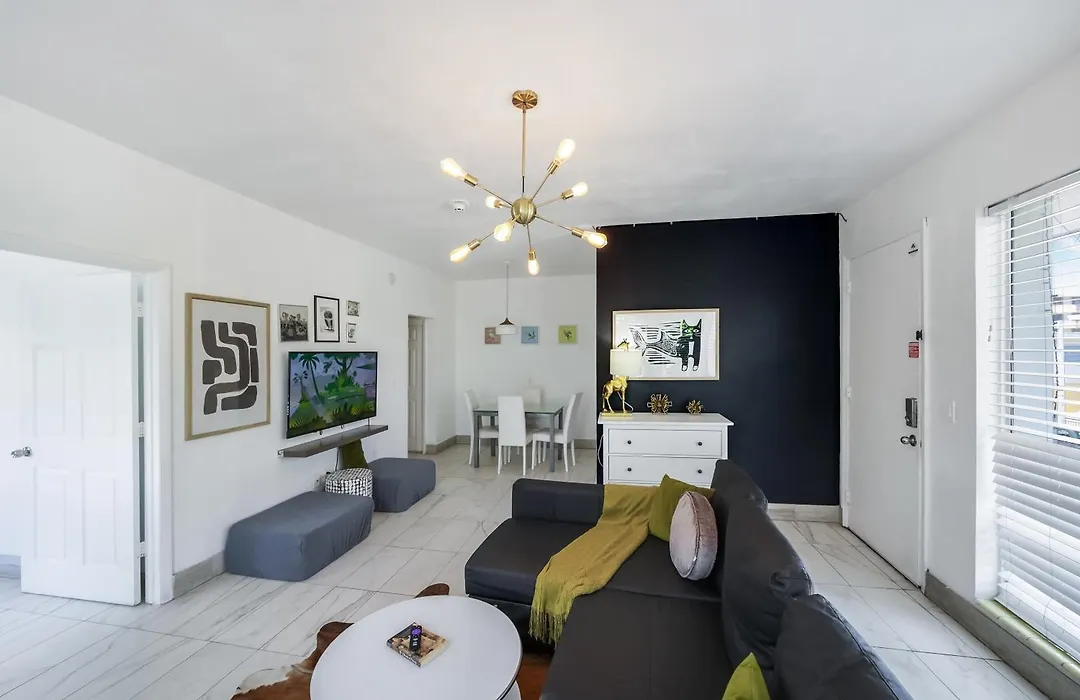 8040 Harding Apts-1