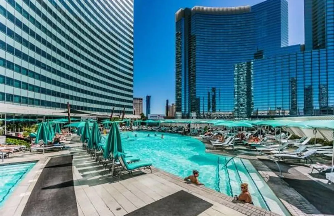 Vdara Hotel Premium Studio Suite * Free Valet Parking-1
