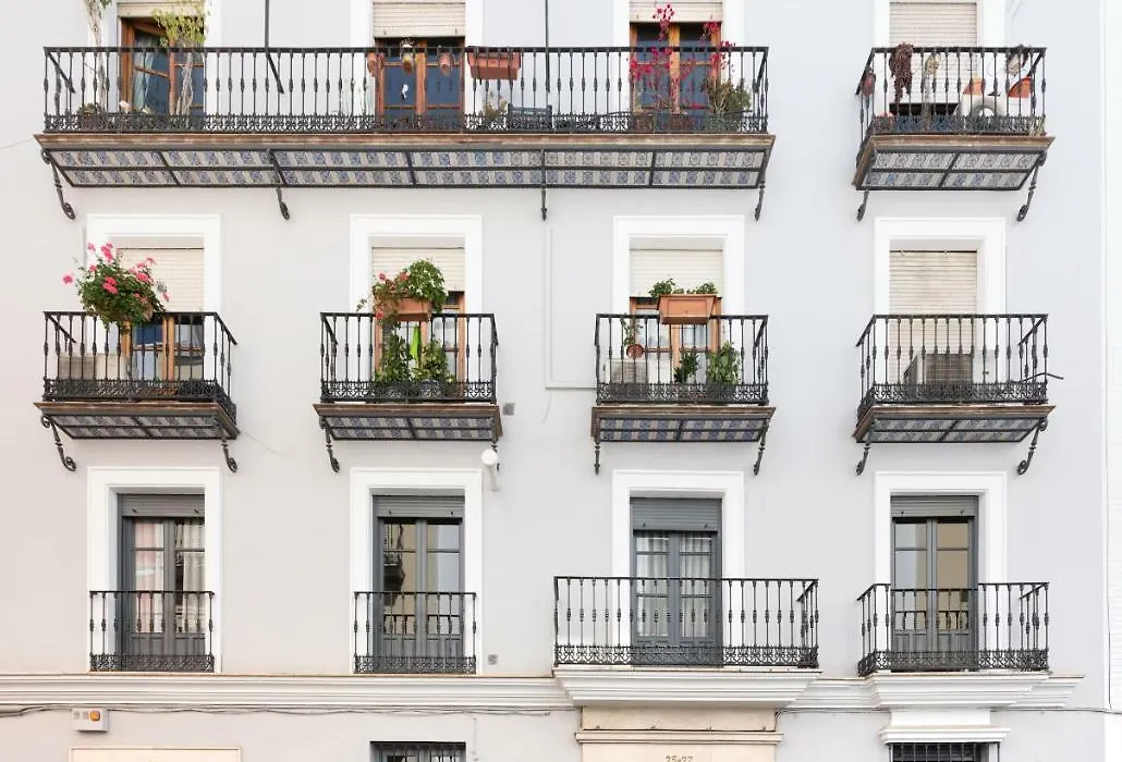 Eleven Apartments Real De La Carreteria, By Homing U-1