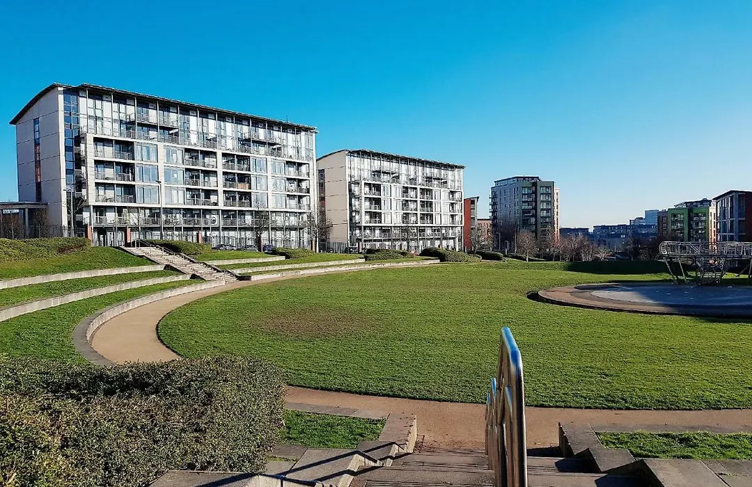 Cityscape Apartment In Birmingham With Self Checkin-1