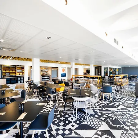 Staycity Aparthotels Near Disneyland Paris-2