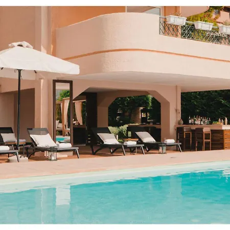 Blue Note Resort & Club-2