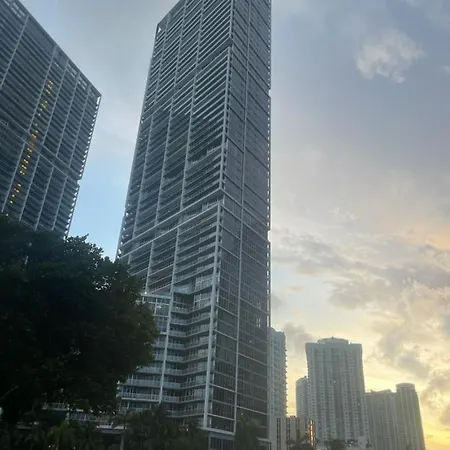 Iconbrickell Tower 3 W Residences-3
