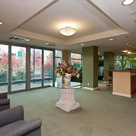 Lord Stanley Suites On The Park-2