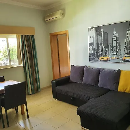 Flamingo Apartments-2