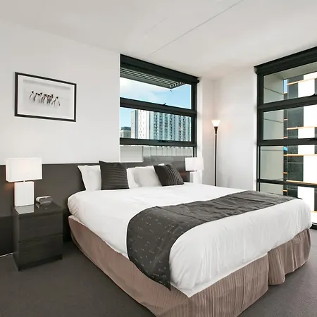 Docklands Private Collection - City Harbour Apartments-2