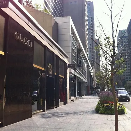 Stylish Downtown Toronto Residential Hotel-2