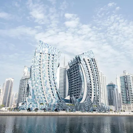 Lusso Hometels J One Apartments Business Bay-3