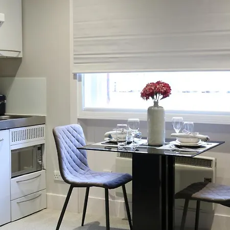 Belgravia Apartments-3