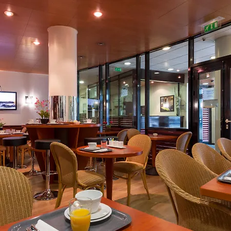 Teneo Apparthotel Bordeaux - Gare Saint Jean-3
