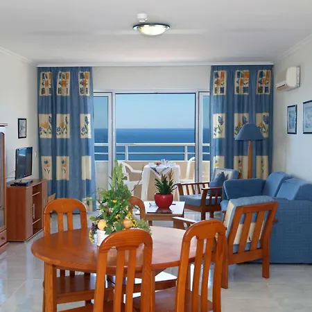 Apartamentos Jardins Da Rocha-3