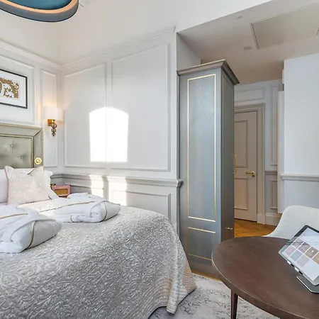 Righ Residences - George Street-2