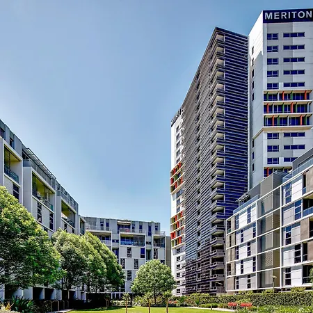 Meriton Suites Zetland-3