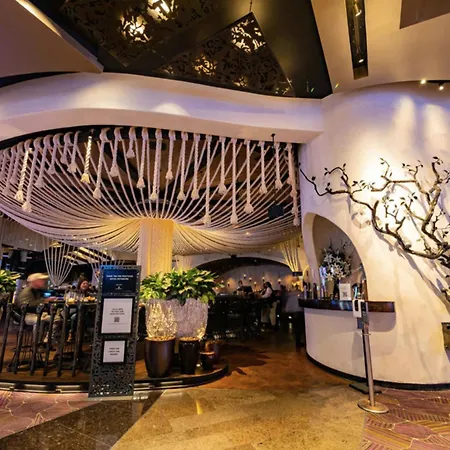 Vdara Hotel Premium Studio Suite * Free Valet Parking-3