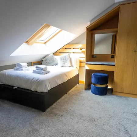Mono Suites Old Town-3