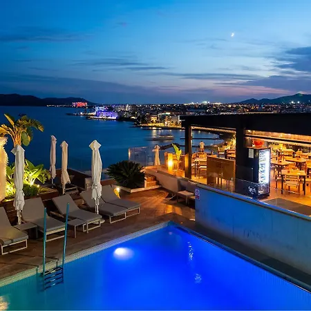 Hotel Cenit & Apts Sol Y Viento-3