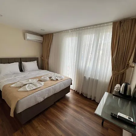 Taksim Nacre 360 Suit-2