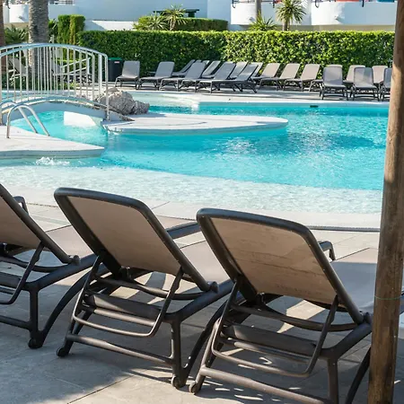 Alcudia Beach Apartments-3