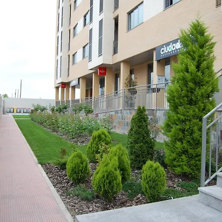 Aparthotel Encasa-3