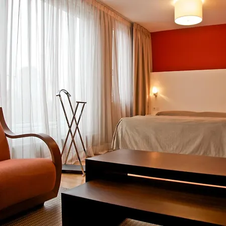 Mas Aparthotel Eu-2